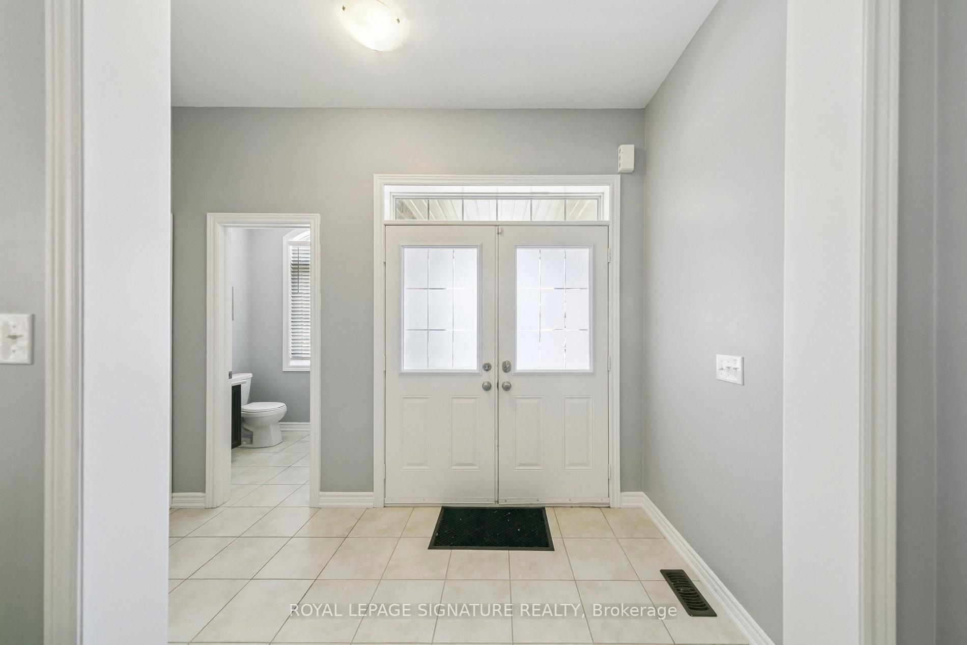 Photo 3 of 1466 Chretien Street, Milton, Ford — HOMEH