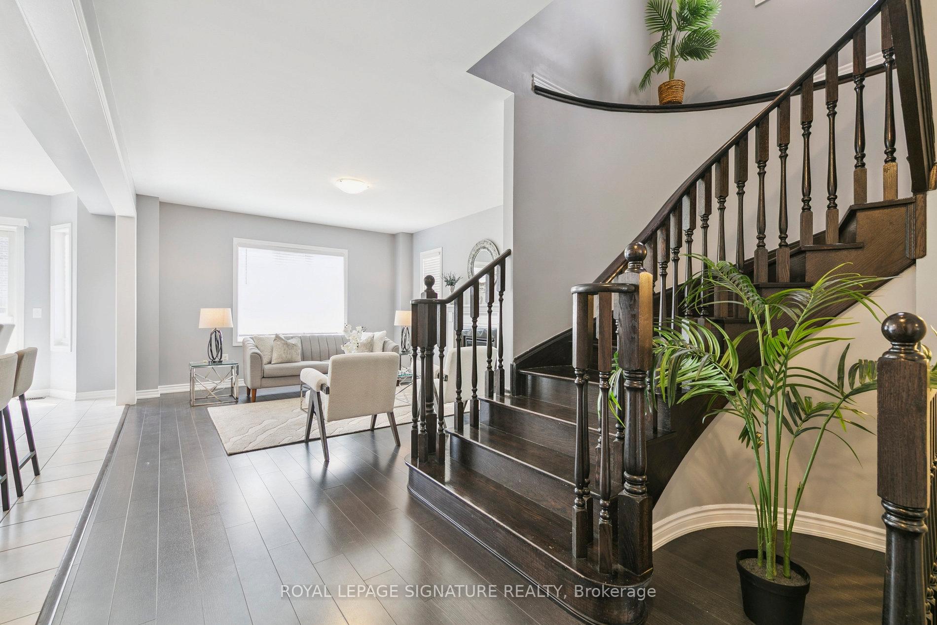 Photo 11 of 1466 Chretien Street, Milton, Ford — HOMEH