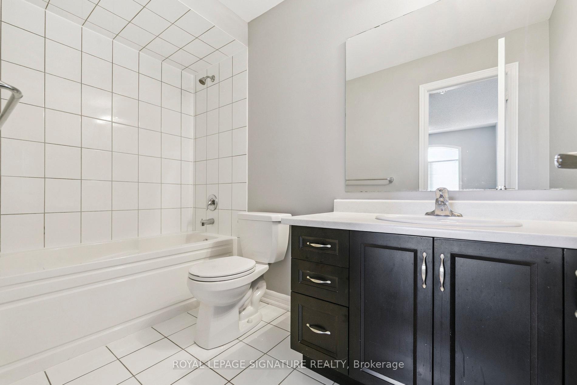 Photo 39 of 1466 Chretien Street, Milton, Ford — HOMEH