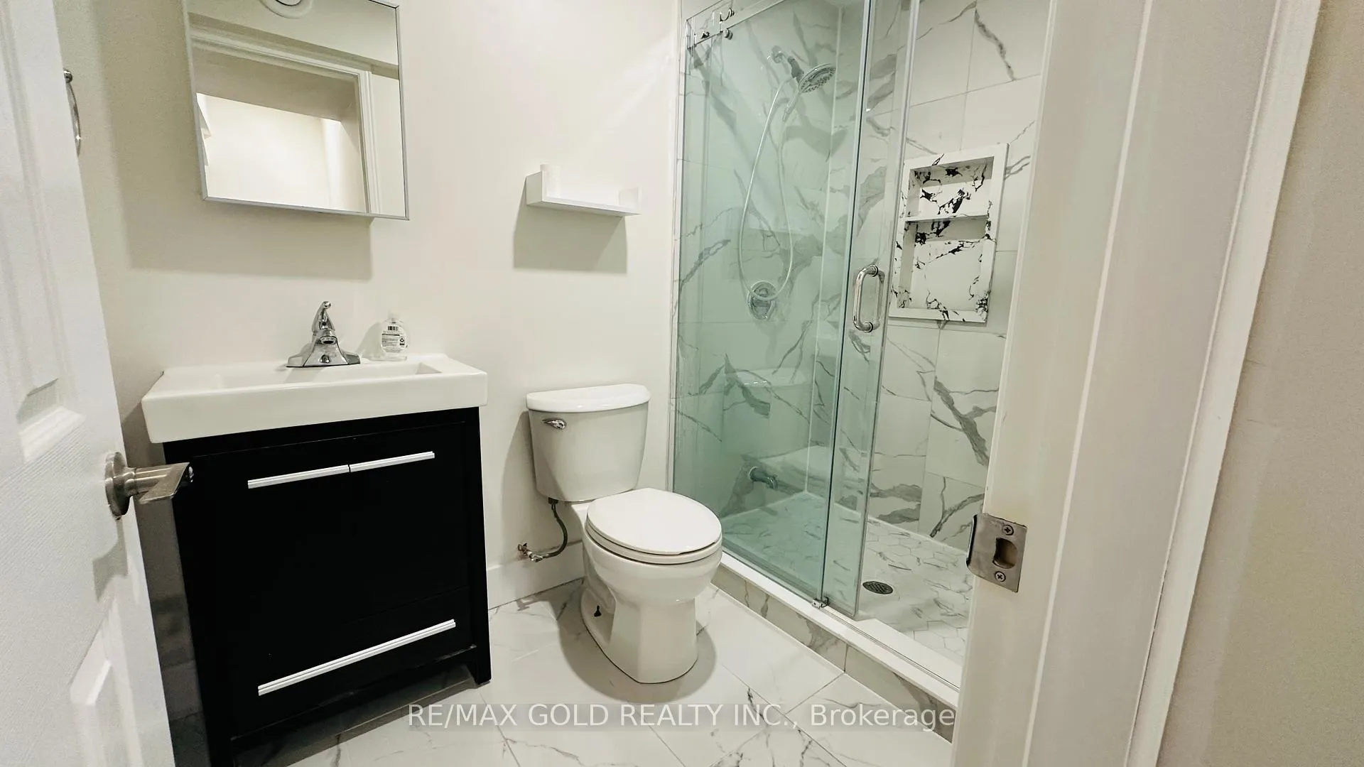 Photo 5 of 478 Cedric Terrace, Milton, Harrison — HOMEH