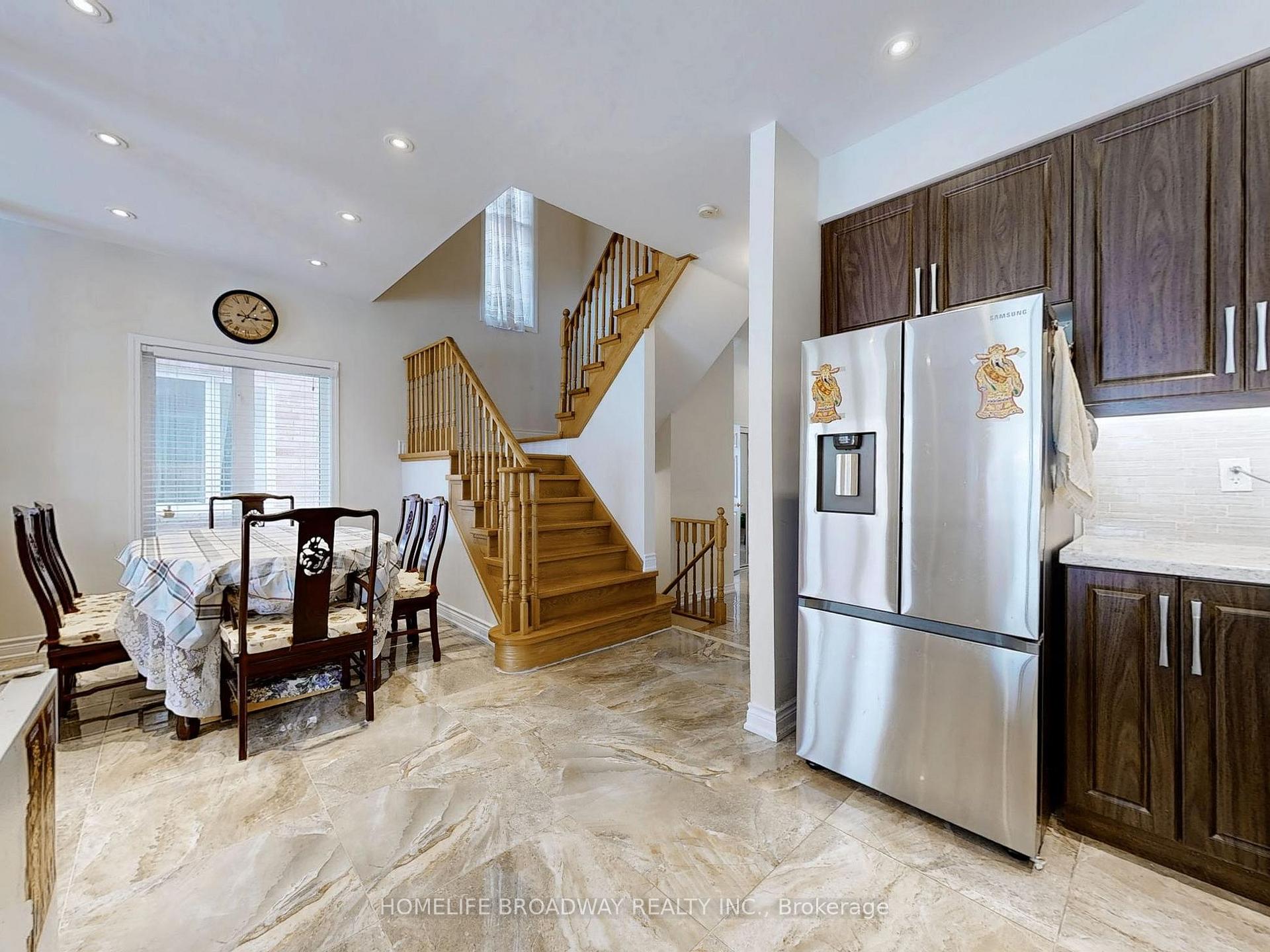 Photo 13 of 10 Wingrove Street, Markham, Wismer — HOMEH