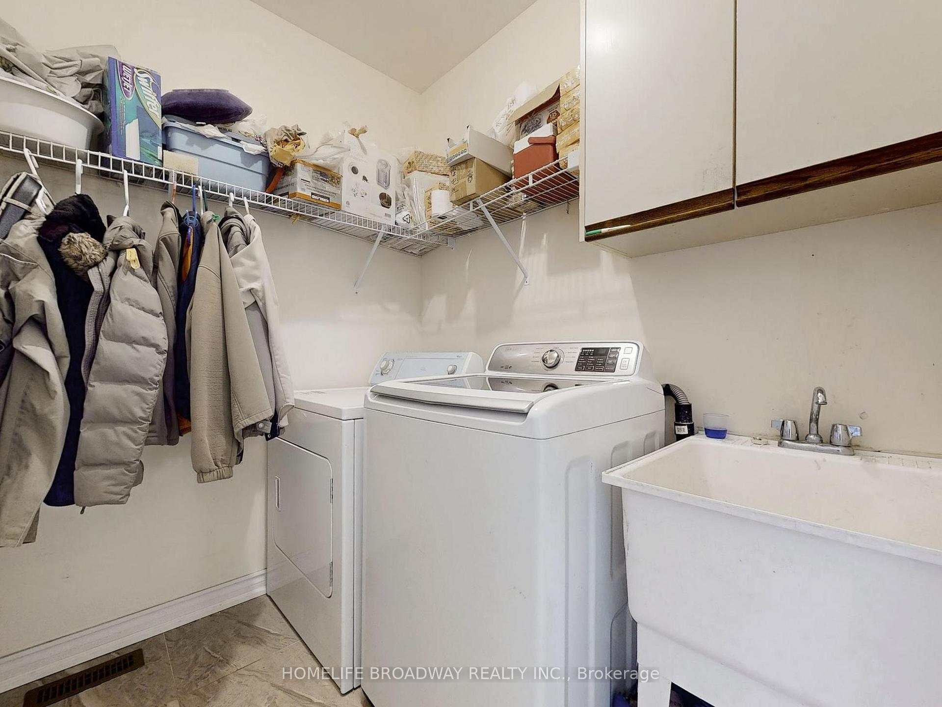 Photo 17 of 10 Wingrove Street, Markham, Wismer — HOMEH
