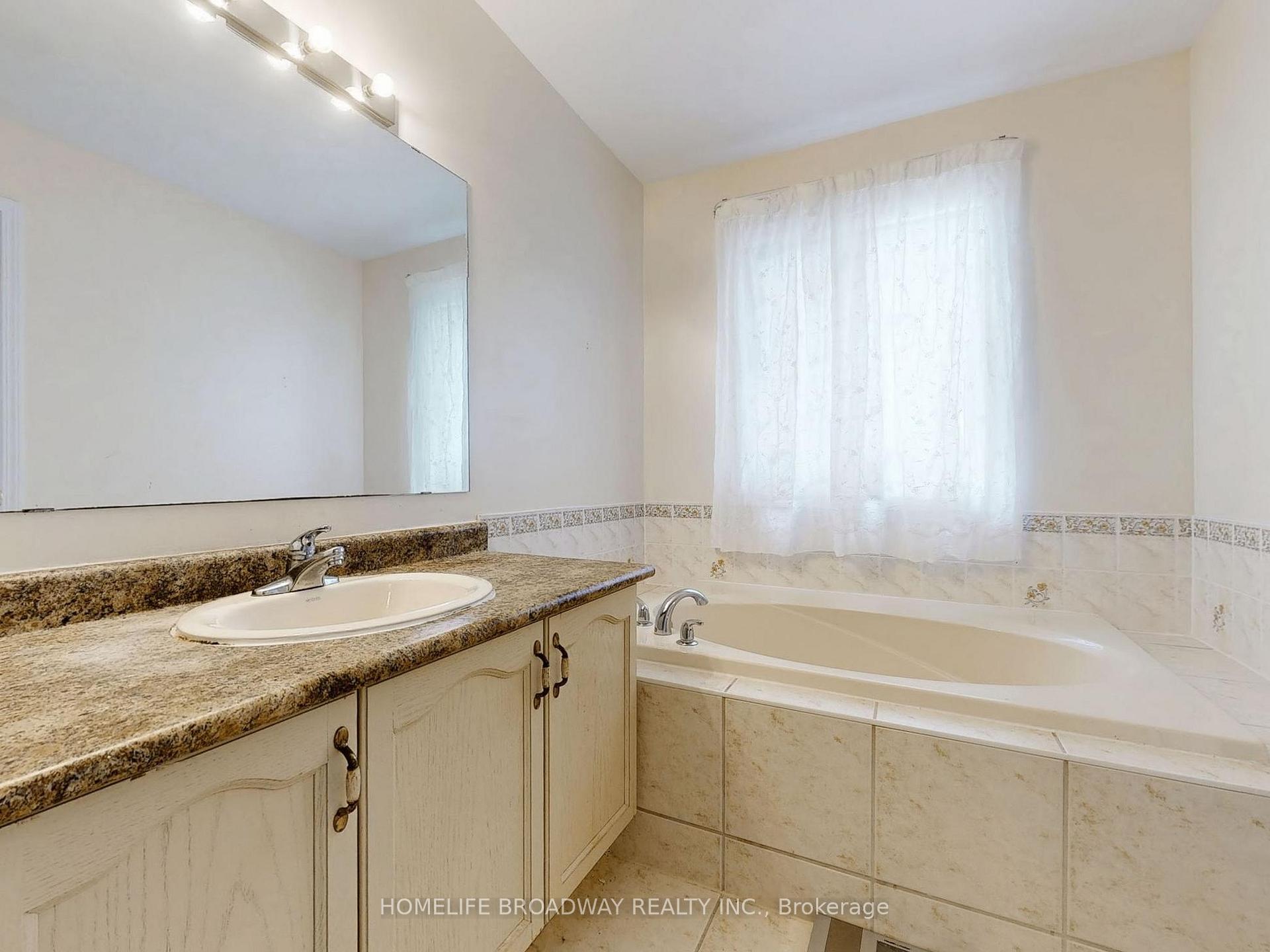 Photo 21 of 10 Wingrove Street, Markham, Wismer — HOMEH