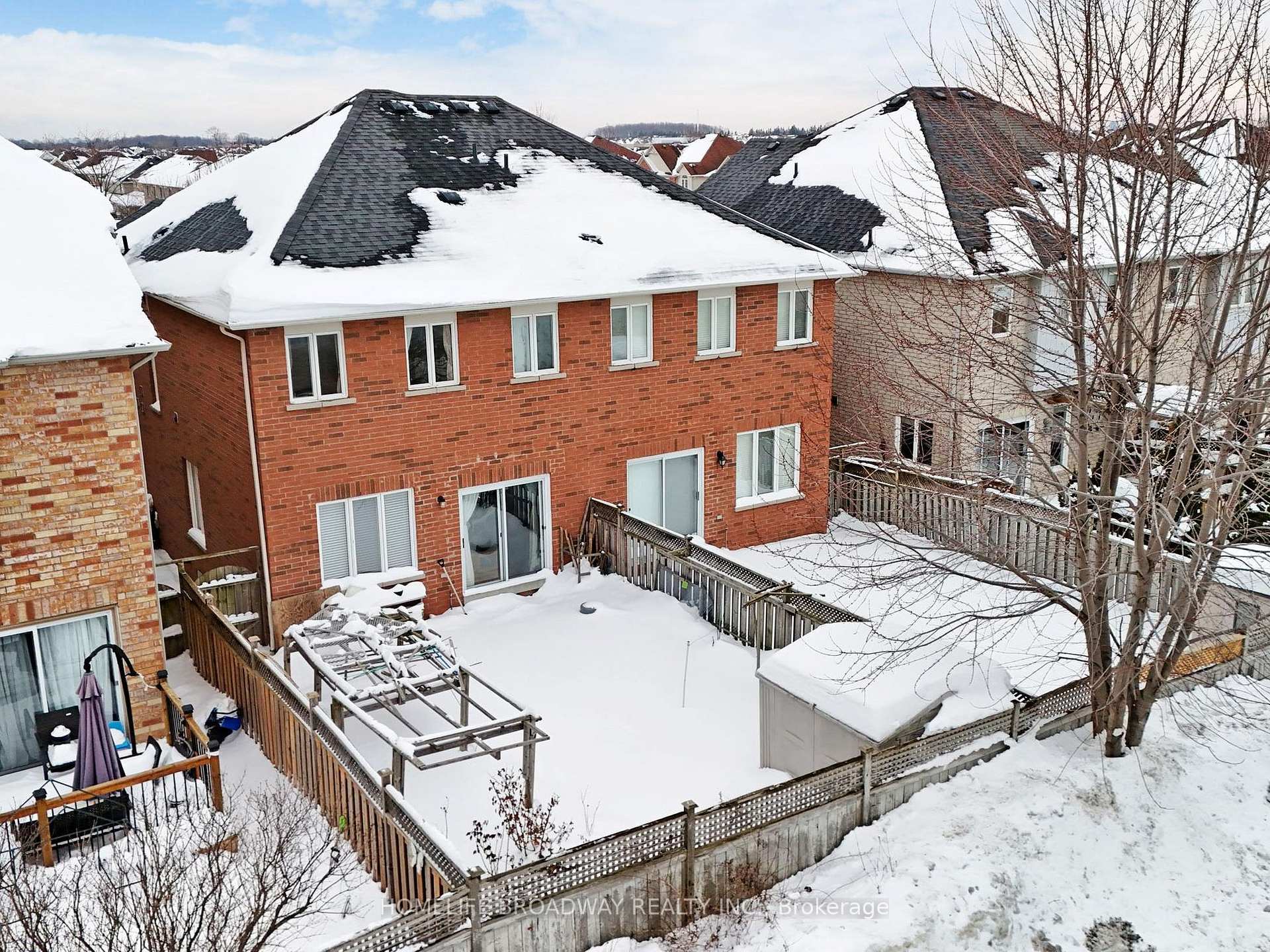 Photo 29 of 10 Wingrove Street, Markham, Wismer — HOMEH