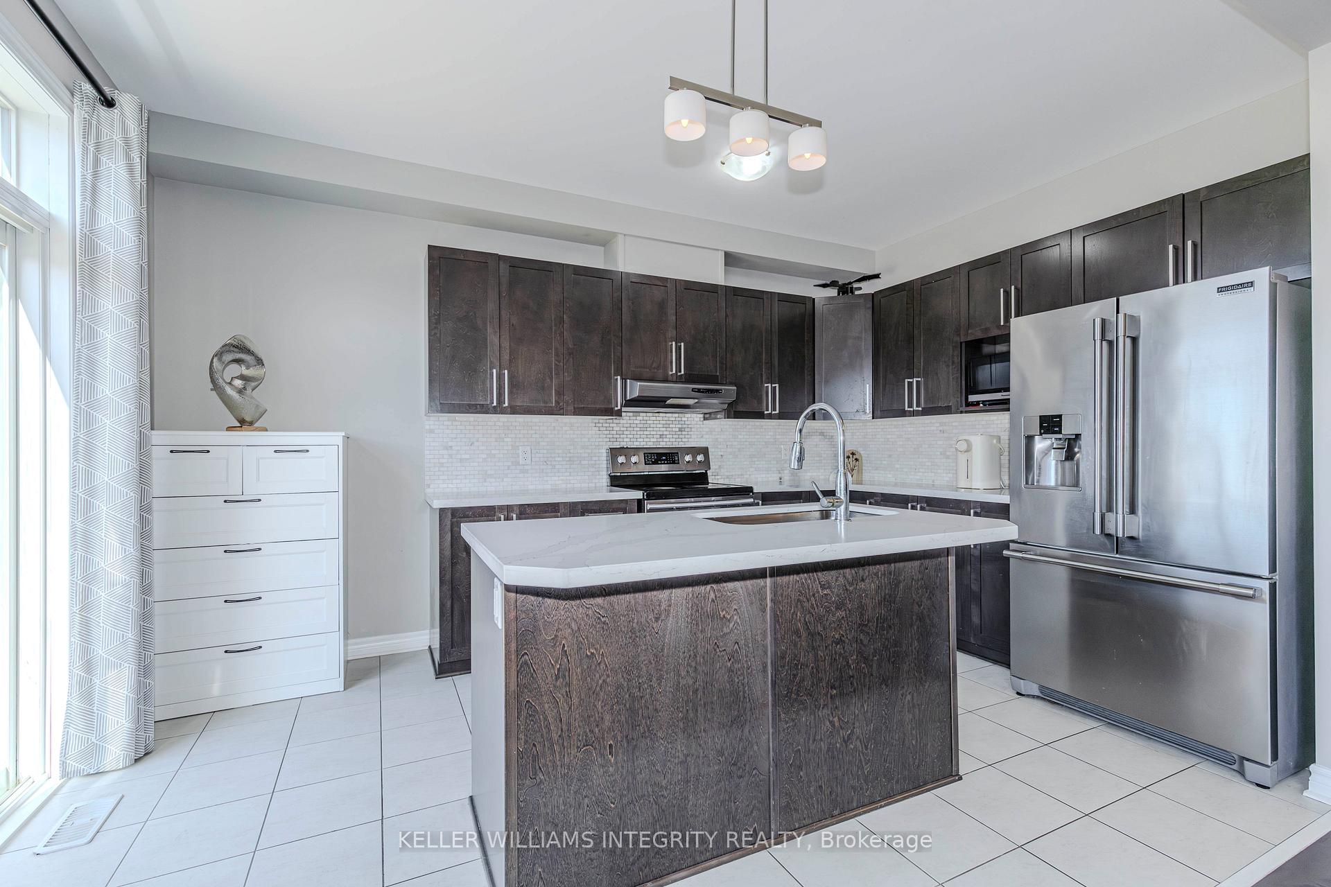 Photo 8 of 567 Paine Avenue, Ottawa, Kanata - Kanata Lakes/Heritage Hills — HOMEH