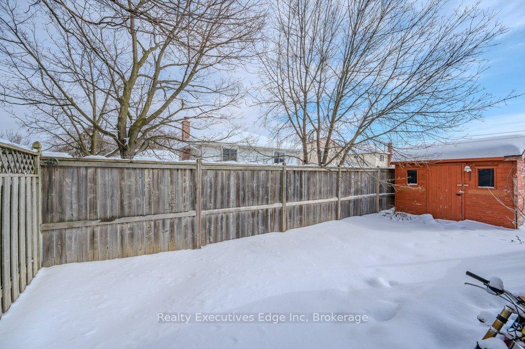 Photo 44 of 28 Summerhill Crescent, Kitchener — HOMEH