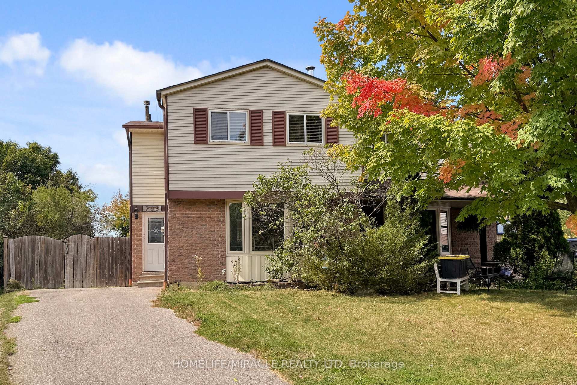 Photo 2 of 703 Middleton Crescent, Milton, Timberlea — HOMEH