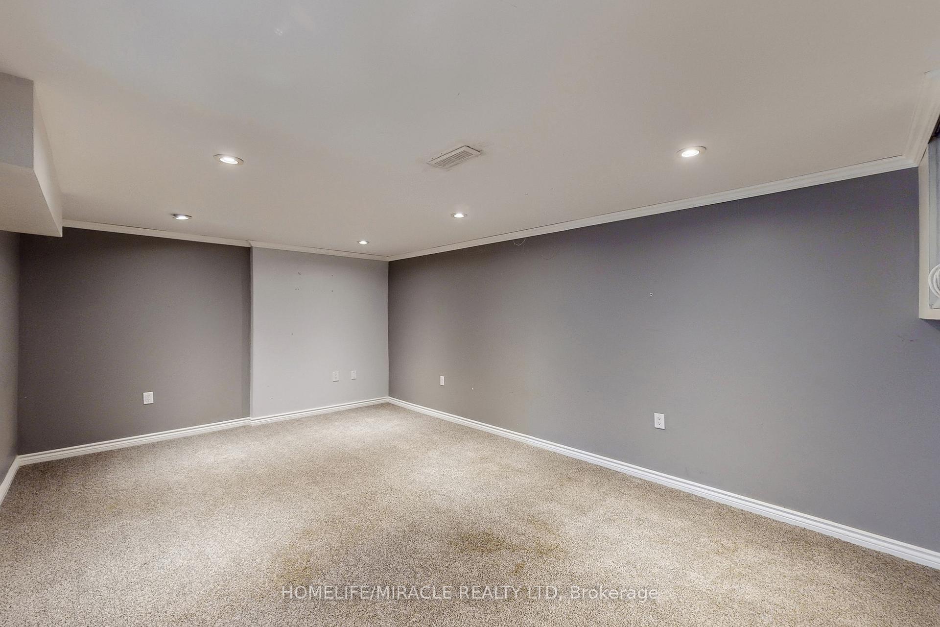 Photo 28 of 703 Middleton Crescent, Milton, Timberlea — HOMEH