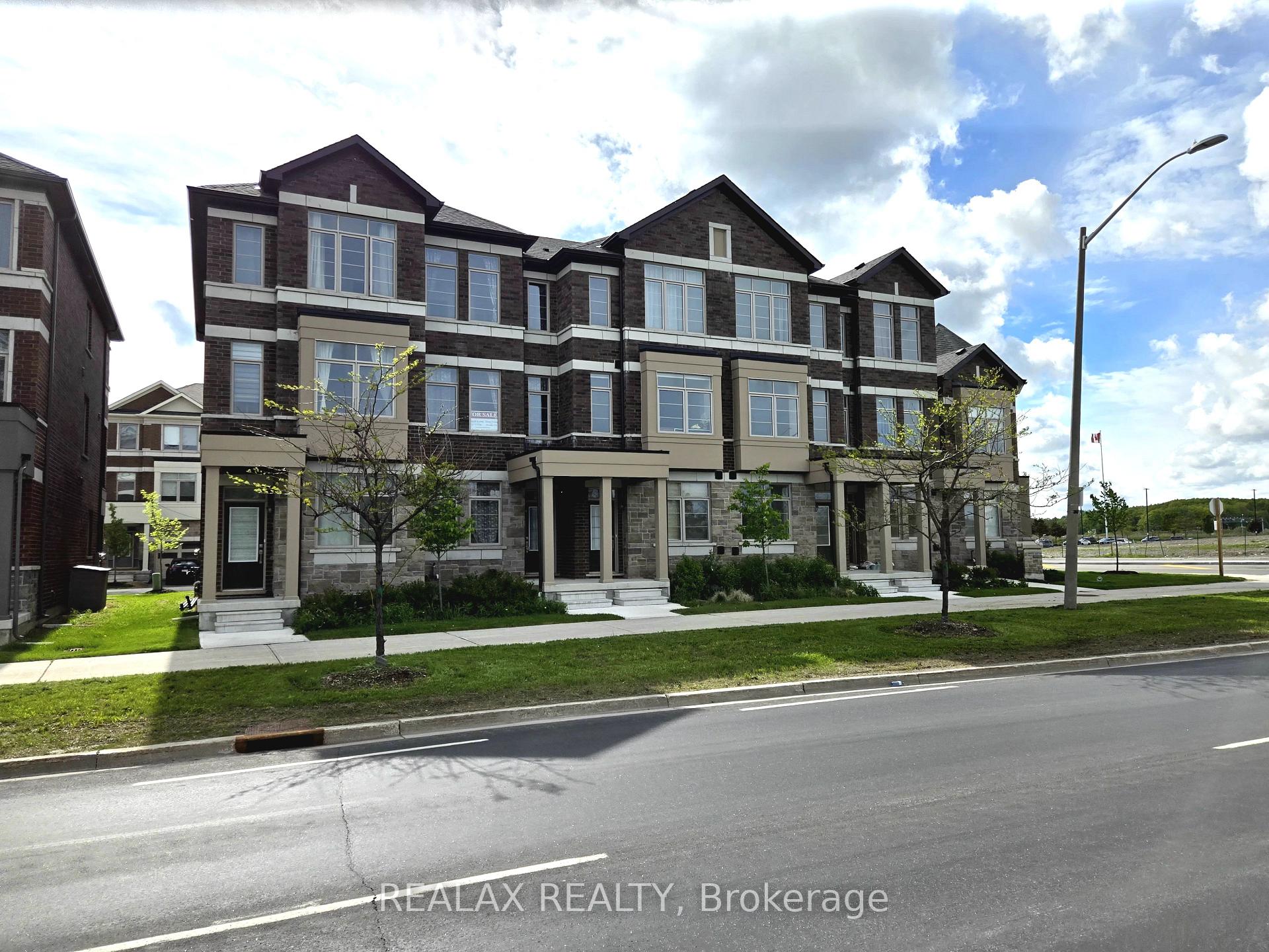 Front of 103 Carneros Way