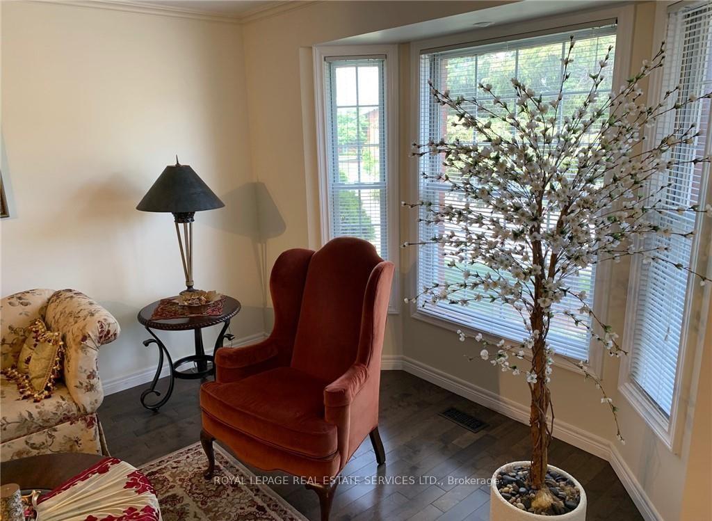Photo 5 of 702 Stone Church Road E, Hamilton, Eleanor — HOMEH