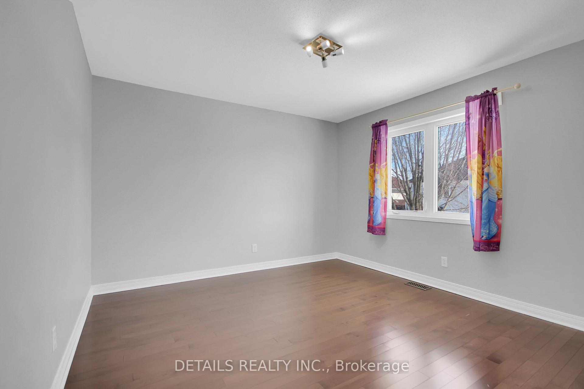 Photo 1 of 114 Muskego Crescent, Ottawa, Kanata - Morgan's Grant/South March — HOMEH