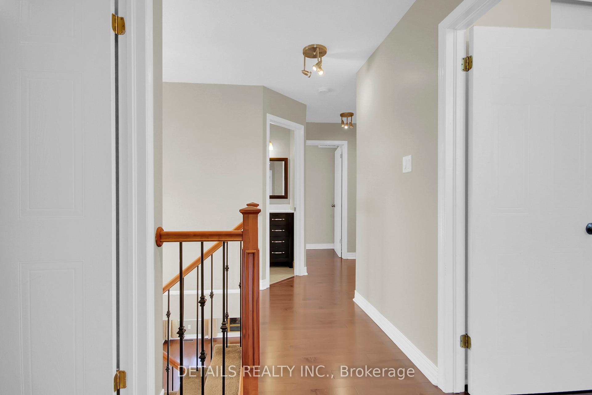 Photo 5 of 114 Muskego Crescent, Ottawa, Kanata - Morgan's Grant/South March — HOMEH