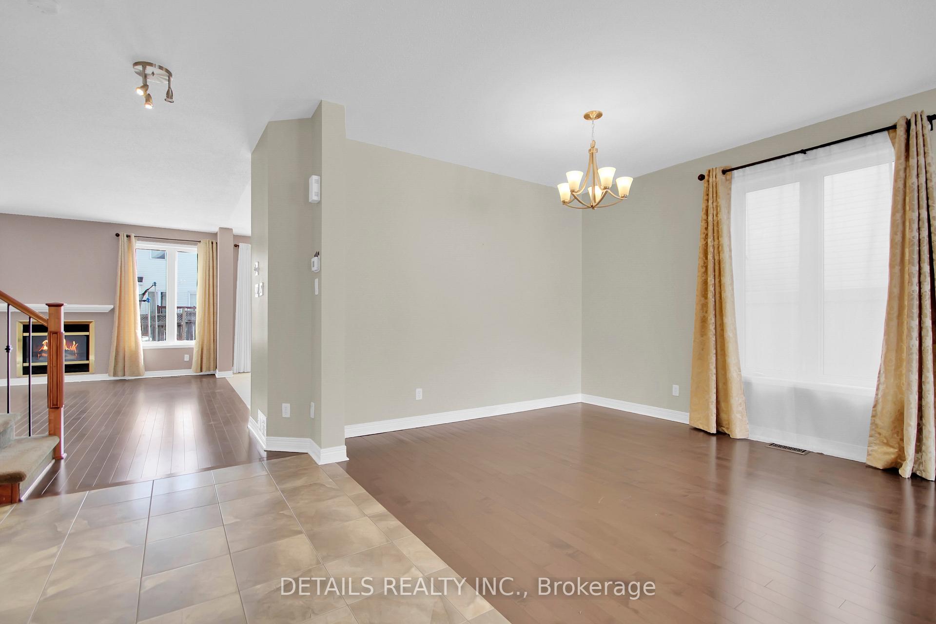 Photo 13 of 114 Muskego Crescent, Ottawa, Kanata - Morgan's Grant/South March — HOMEH