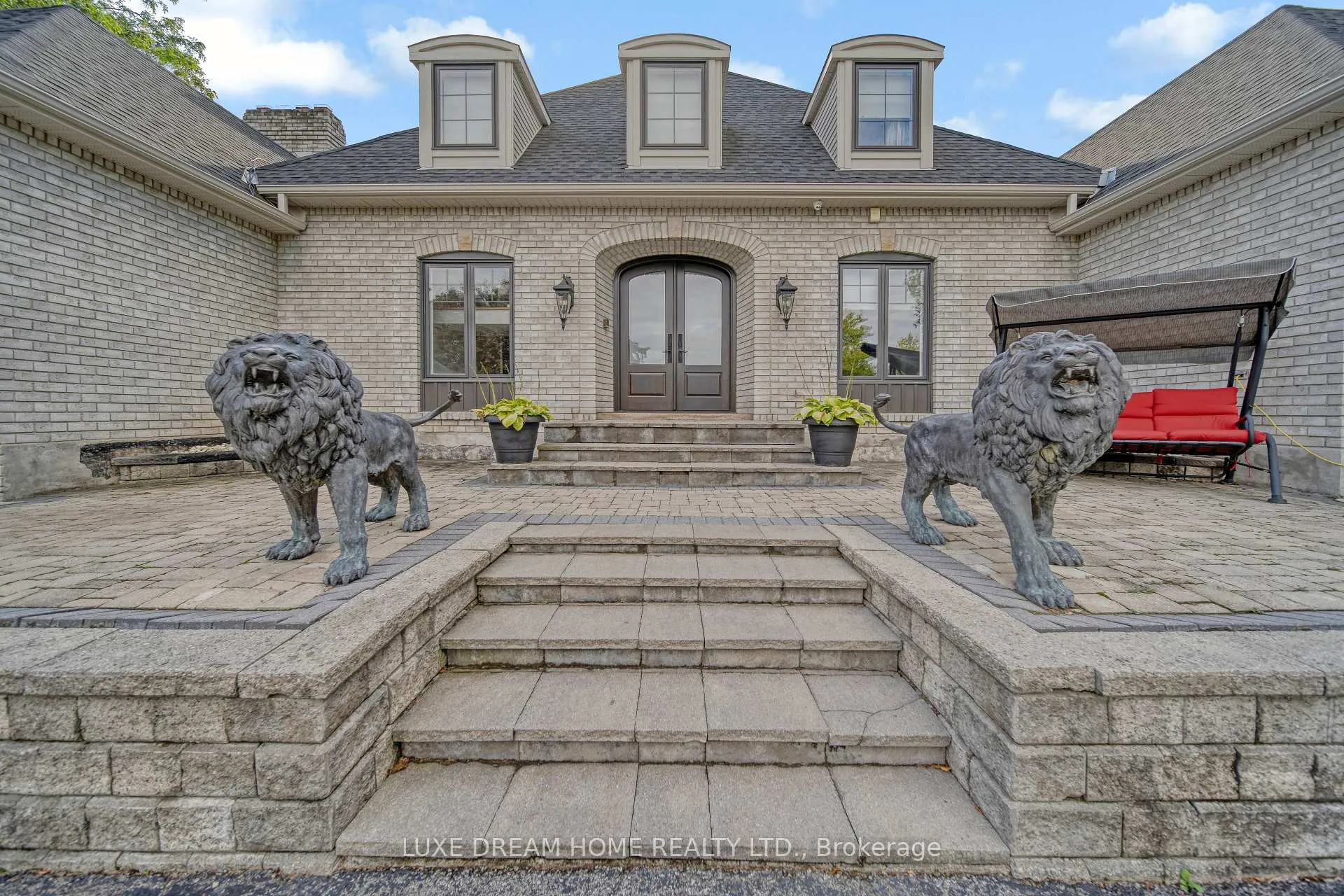Photo 2 of 7038 Guelph Line, Milton, Rural Milton West — HOMEH