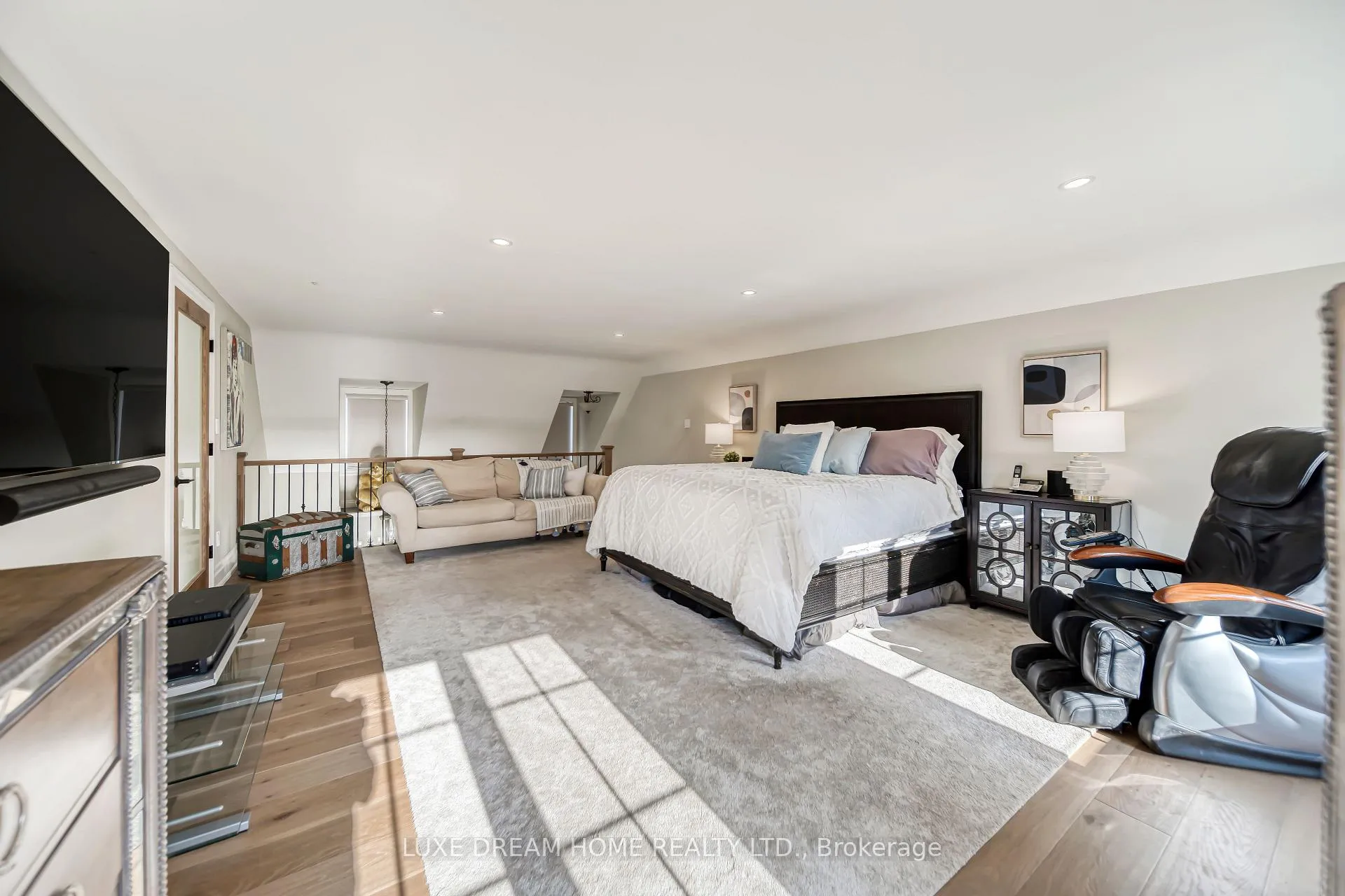 Photo 12 of 7038 Guelph Line, Milton, Rural Milton West — HOMEH
