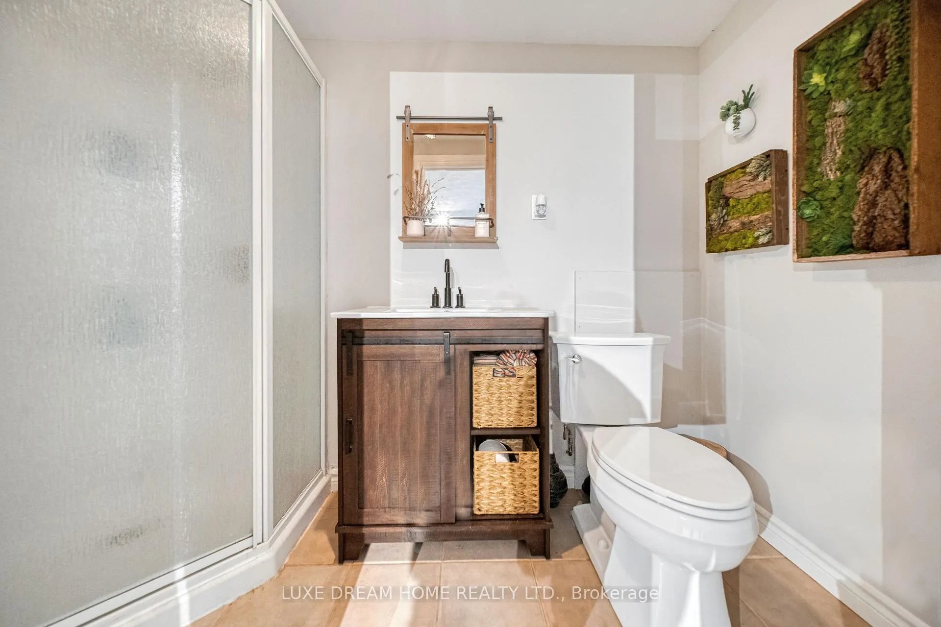 Photo 19 of 7038 Guelph Line, Milton, Rural Milton West — HOMEH