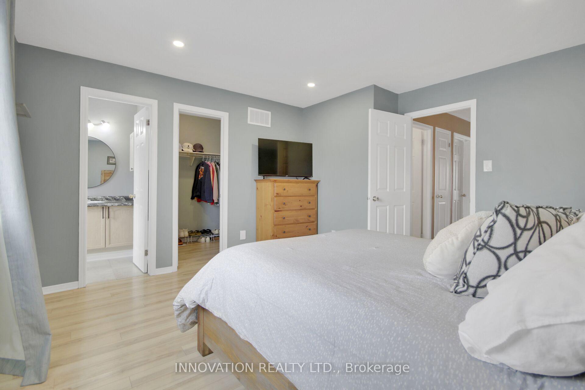 Photo 13 of 37 Aird Place, Ottawa, Kanata - Katimavik — HOMEH