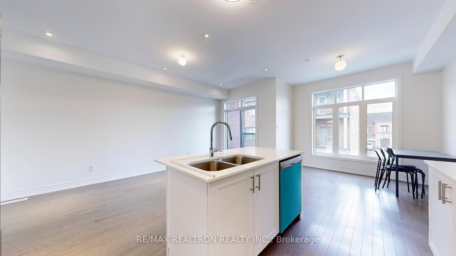 Photo 13 of 4152 Highway 7 E, Markham, Unionville — HOMEH