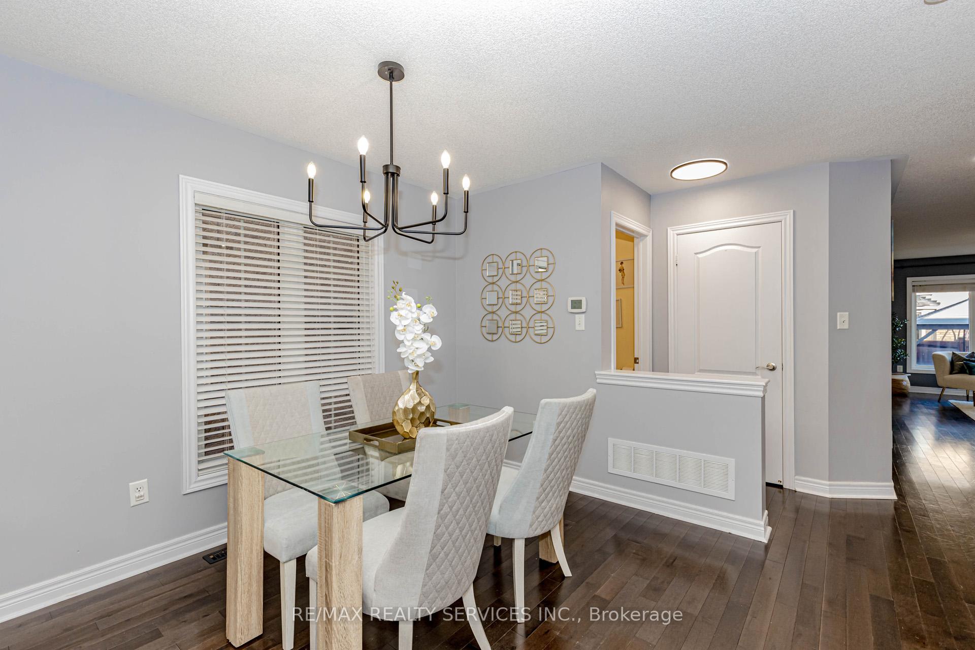 Photo 7 of 152 Weston Drive, Milton, Scott — HOMEH