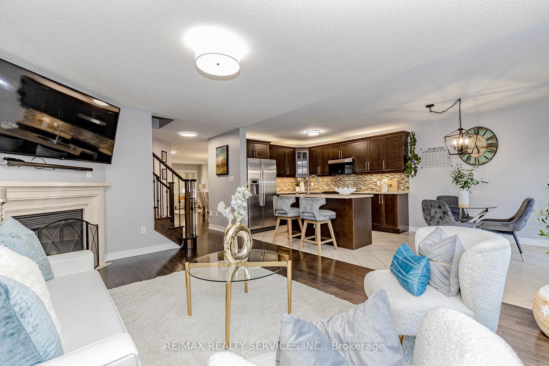 Photo 13 of 152 Weston Drive, Milton, Scott — HOMEH
