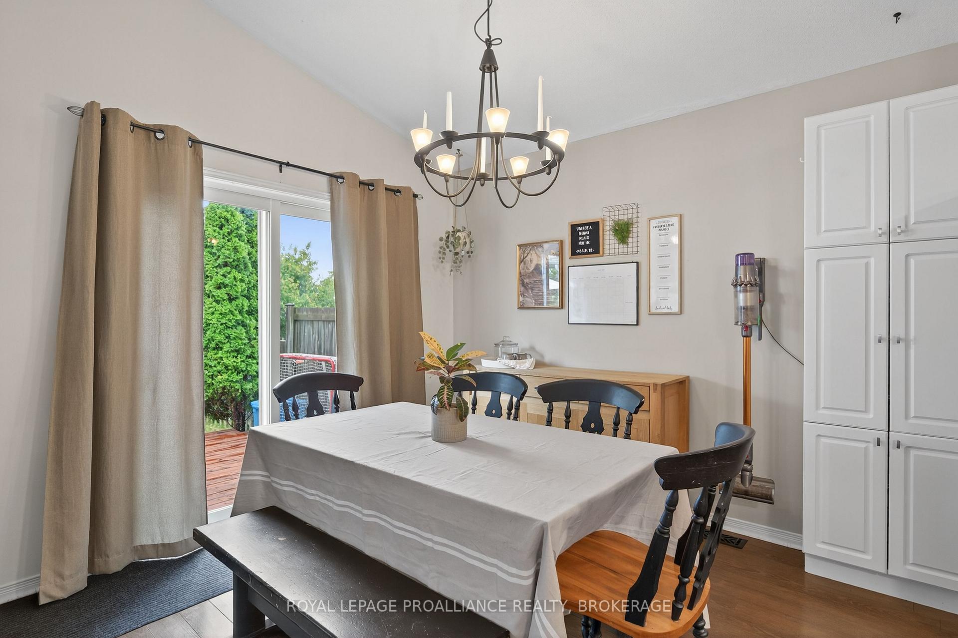 Photo 12 of 1395 Atkinson Street, Kingston, City Northwest — HOMEH