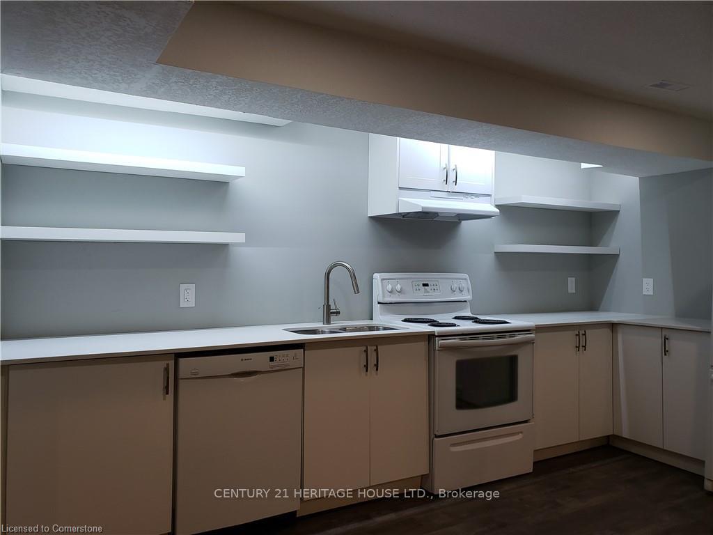Photo 21 of 23 Bonnylyn Drive, Kitchener — HOMEH