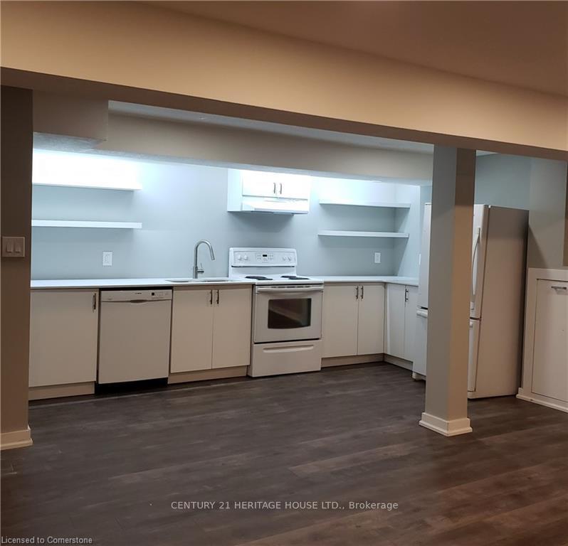 Photo 26 of 23 Bonnylyn Drive, Kitchener — HOMEH