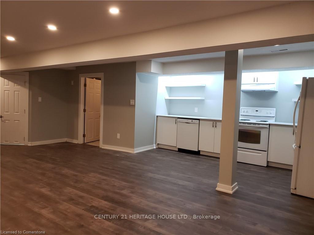 Photo 27 of 23 Bonnylyn Drive, Kitchener — HOMEH