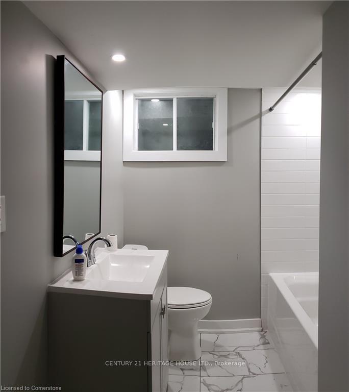 Photo 31 of 23 Bonnylyn Drive, Kitchener — HOMEH