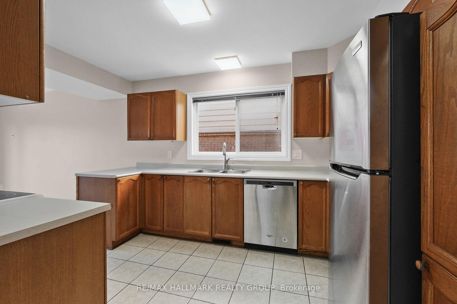 Photo 10 of 259 Knudson Drive, Ottawa, Kanata - Kanata Lakes/Heritage Hills — HOMEH