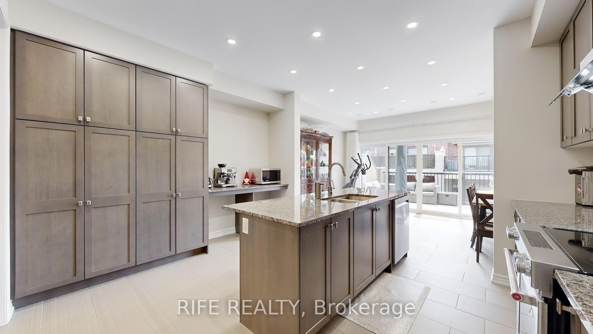 Photo 12 of 66 Mannar Drive, Markham, Victoria Square — HOMEH