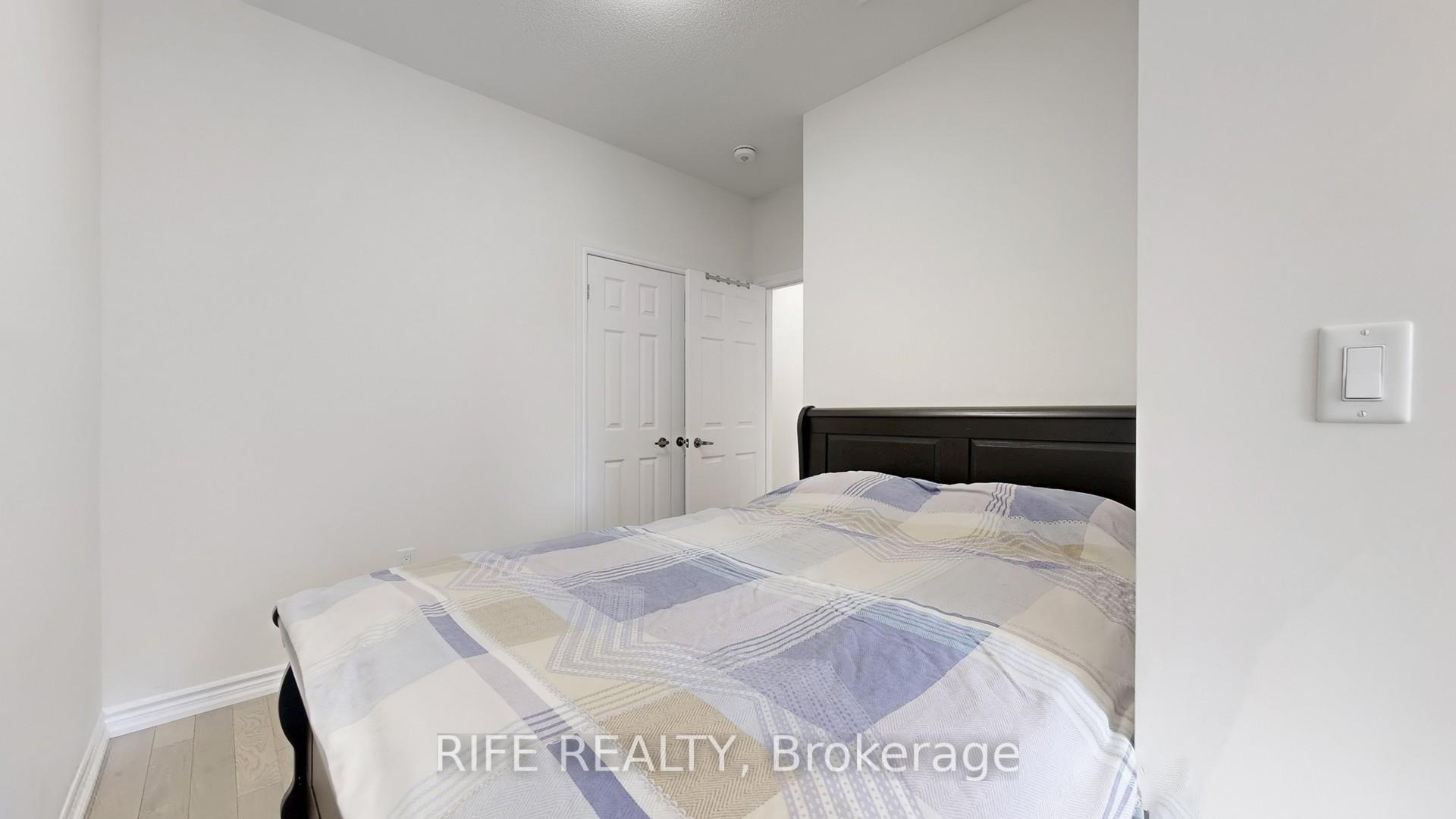 Photo 33 of 66 Mannar Drive, Markham, Victoria Square — HOMEH
