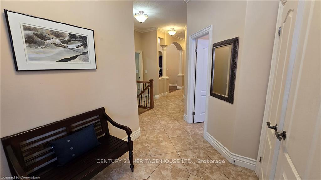 Photo 4 of 217 Huck Crescent, Kitchener — HOMEH
