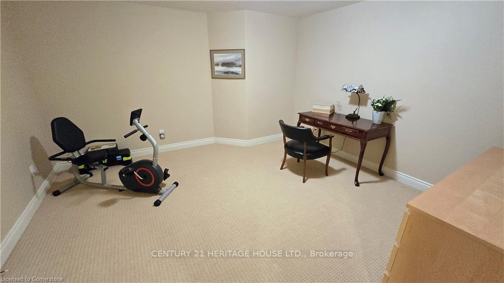 Photo 29 of 217 Huck Crescent, Kitchener — HOMEH