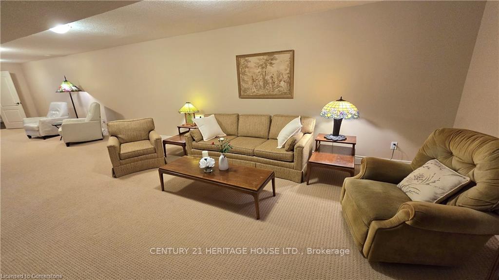 Photo 30 of 217 Huck Crescent, Kitchener — HOMEH