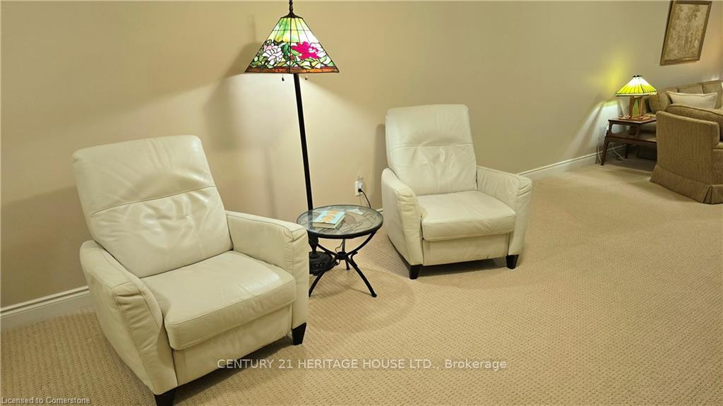 Photo 31 of 217 Huck Crescent, Kitchener — HOMEH
