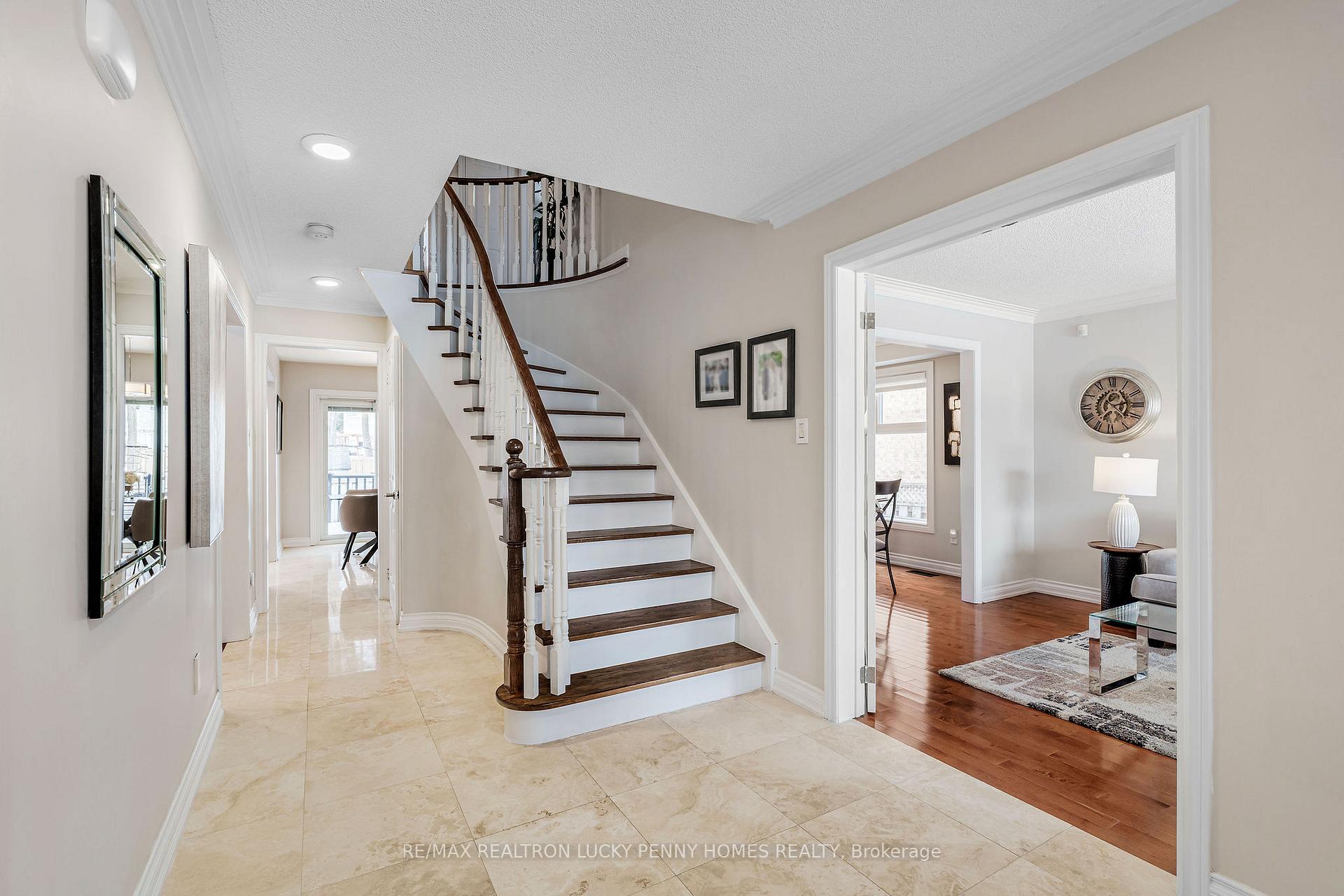 Photo 4 of 89 Havagal Crescent, Markham, Markville — HOMEH