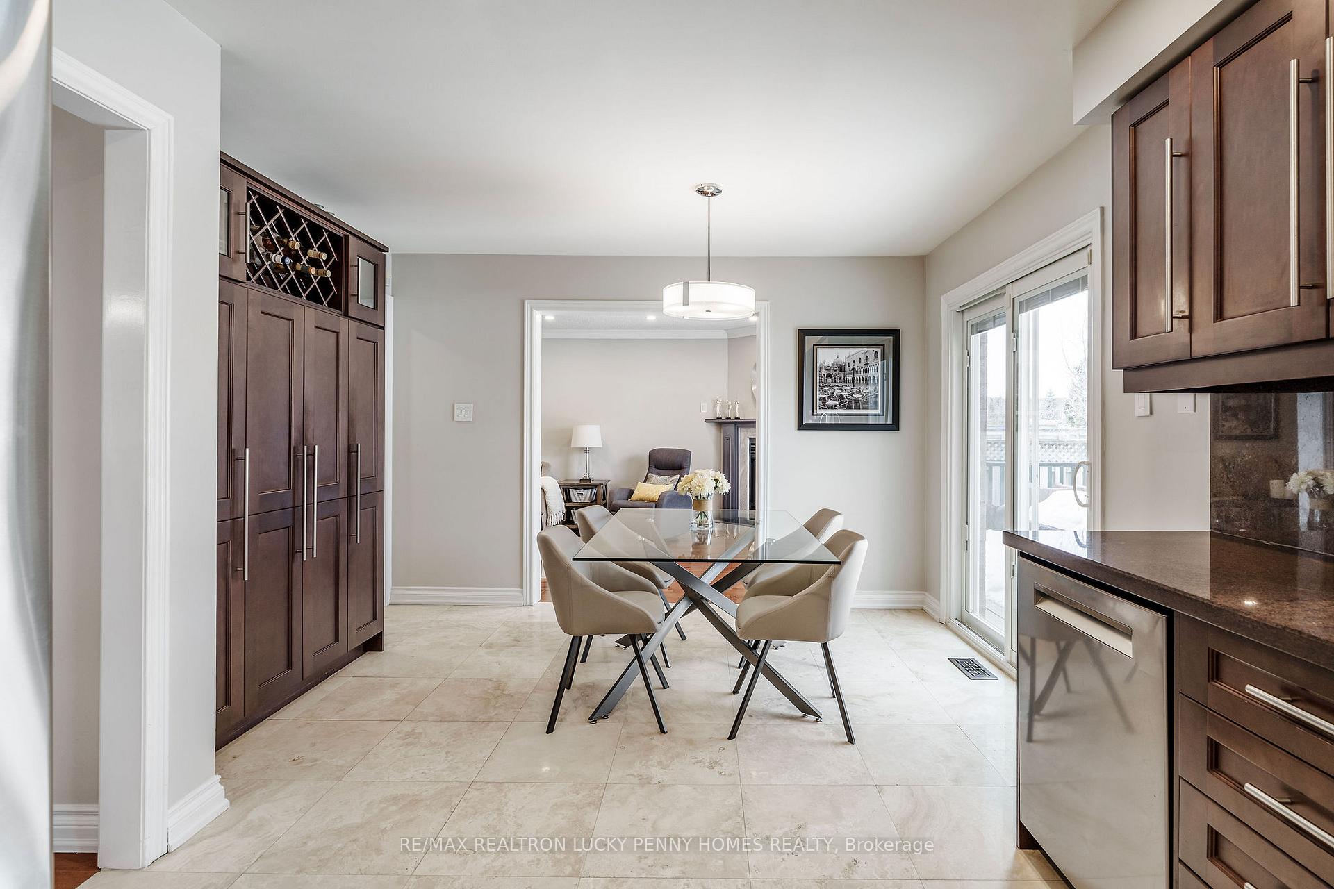 Photo 13 of 89 Havagal Crescent, Markham, Markville — HOMEH