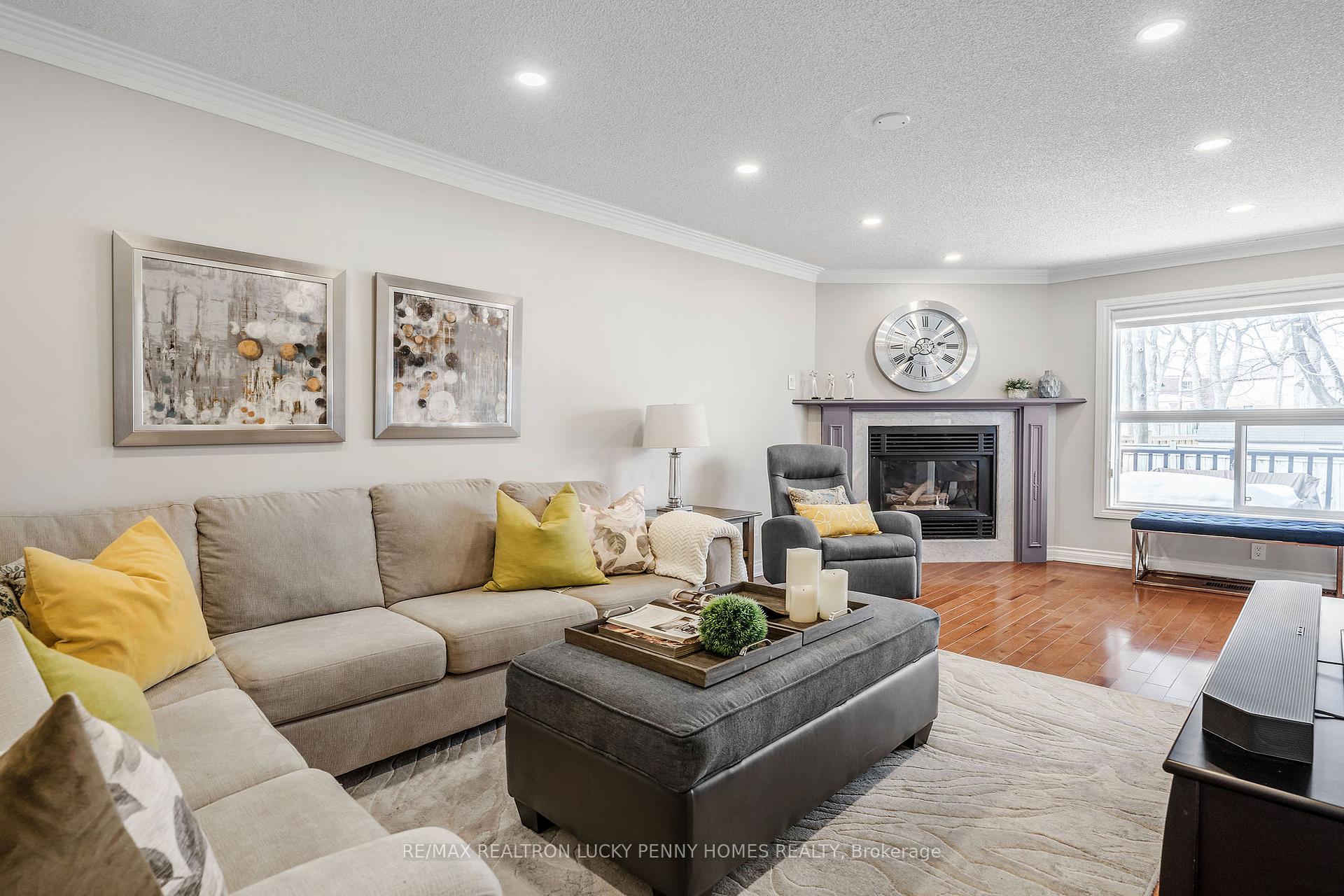 Photo 16 of 89 Havagal Crescent, Markham, Markville — HOMEH
