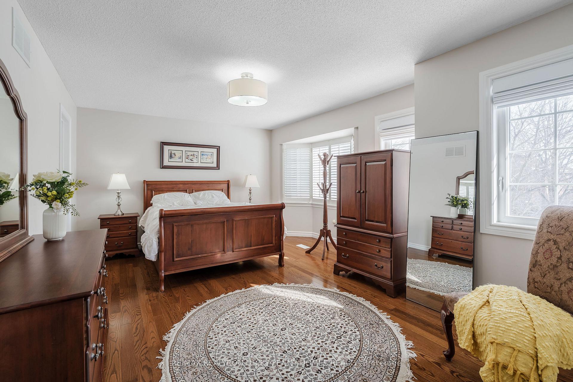 Photo 19 of 89 Havagal Crescent, Markham, Markville — HOMEH