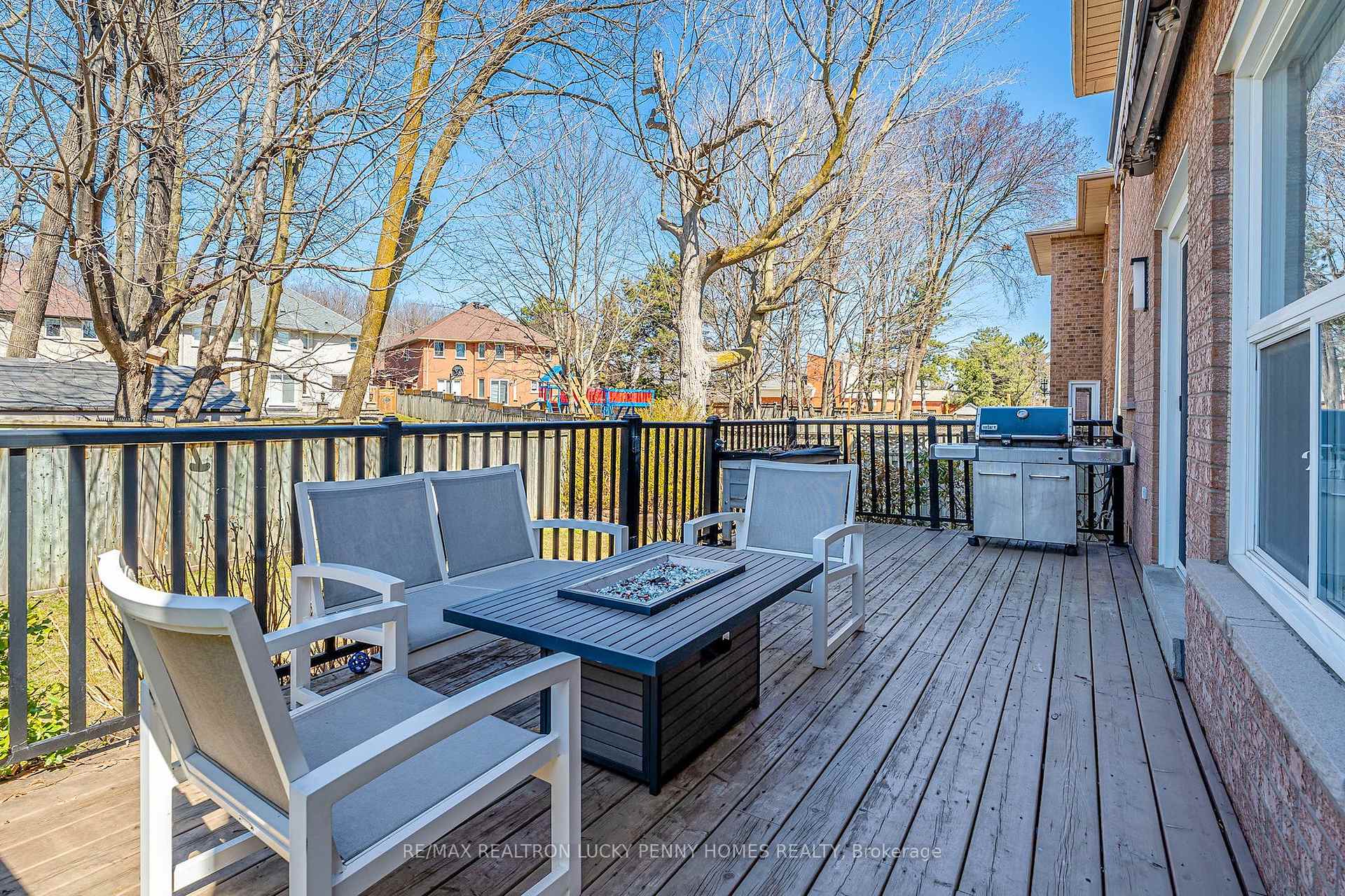 Photo 32 of 89 Havagal Crescent, Markham, Markville — HOMEH