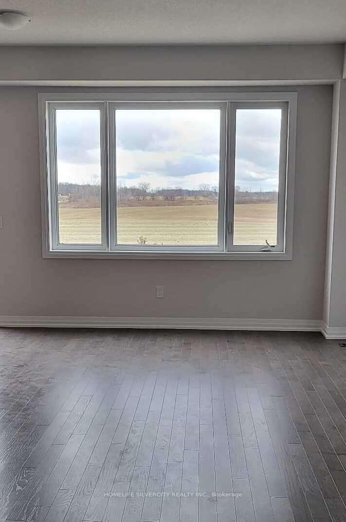 Photo 1 of 92 Freedom Crescent, Hamilton, Mount Hope — HOMEH