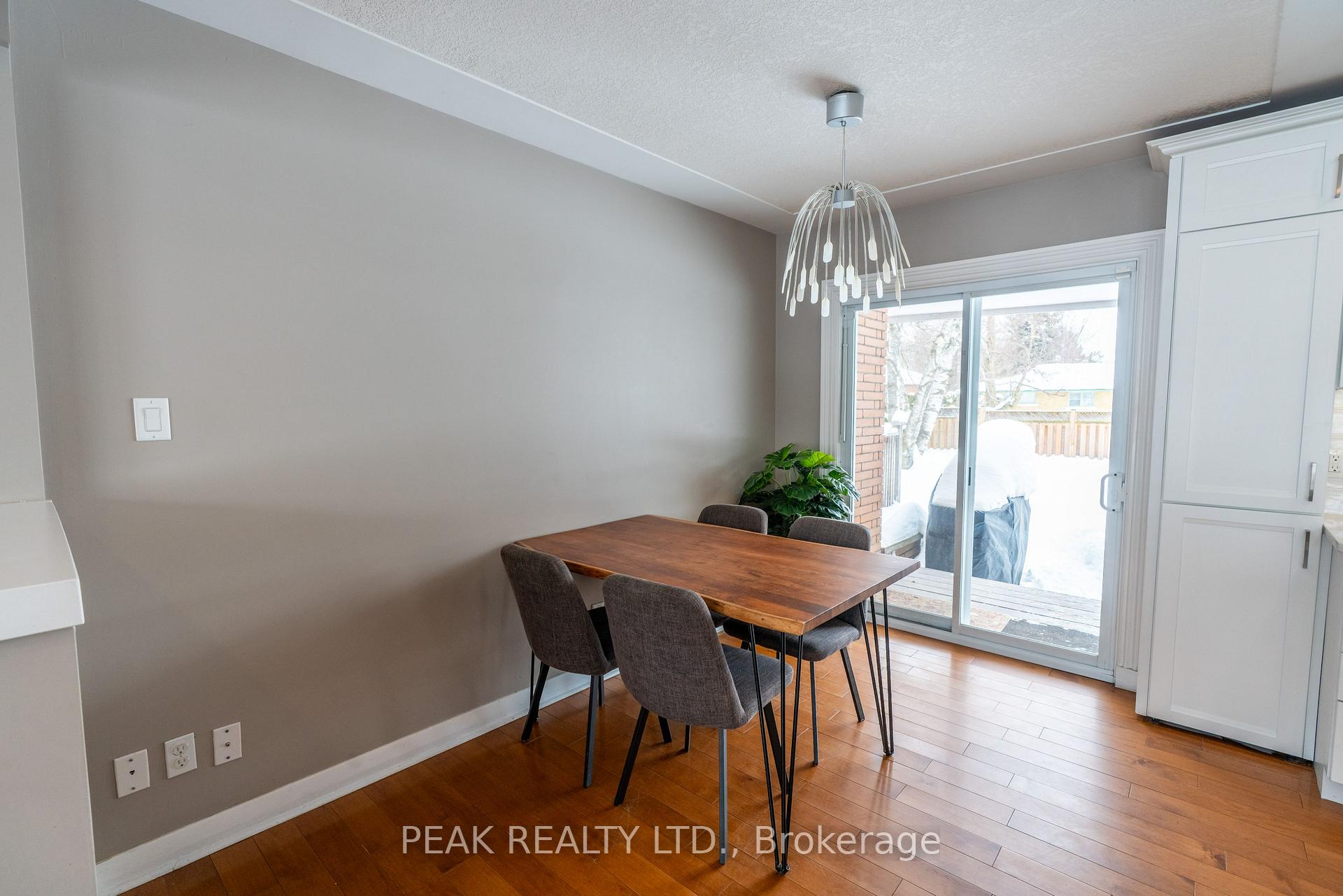 Photo 18 of 538 Dunbar Road, Kitchener — HOMEH