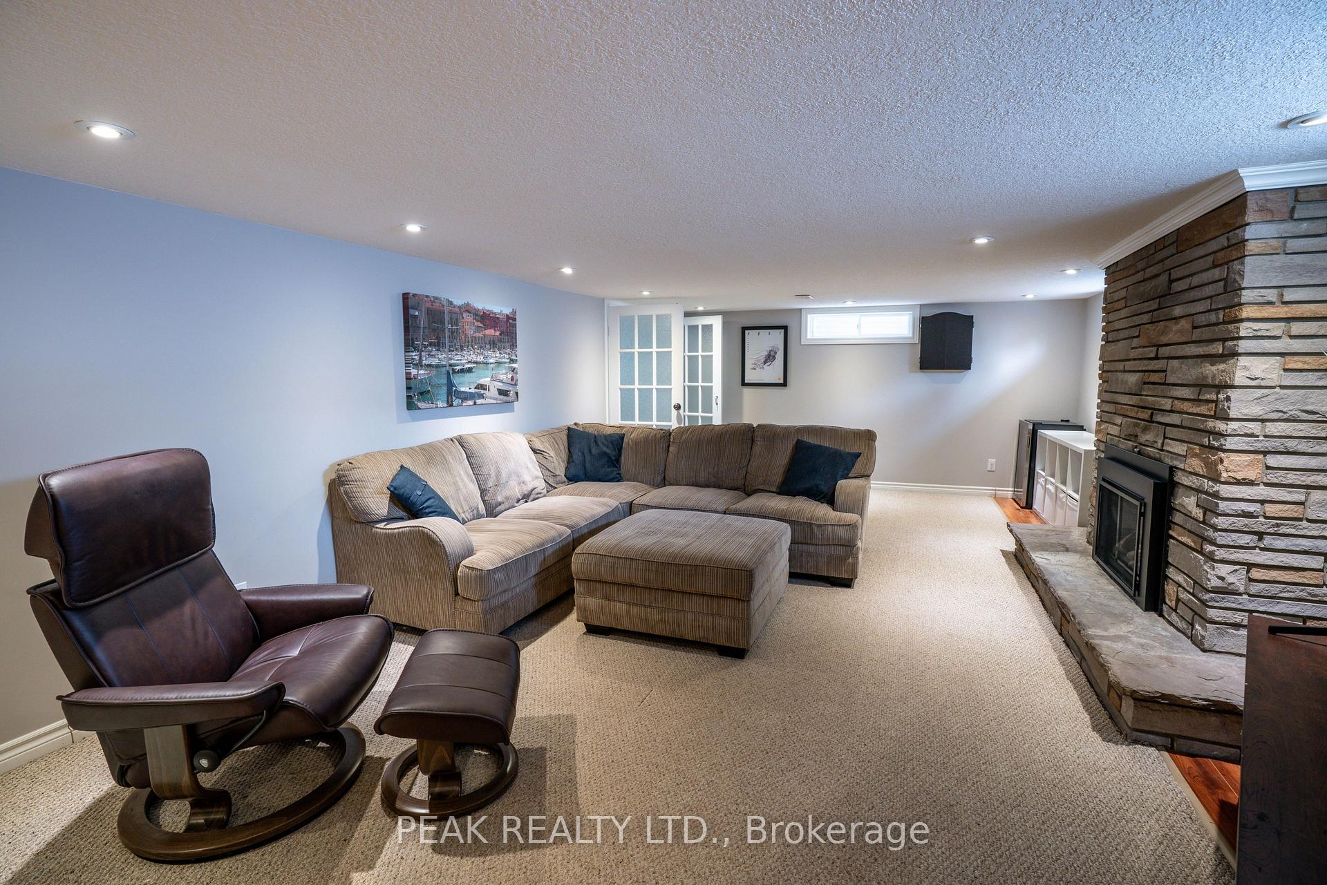 Photo 31 of 538 Dunbar Road, Kitchener — HOMEH