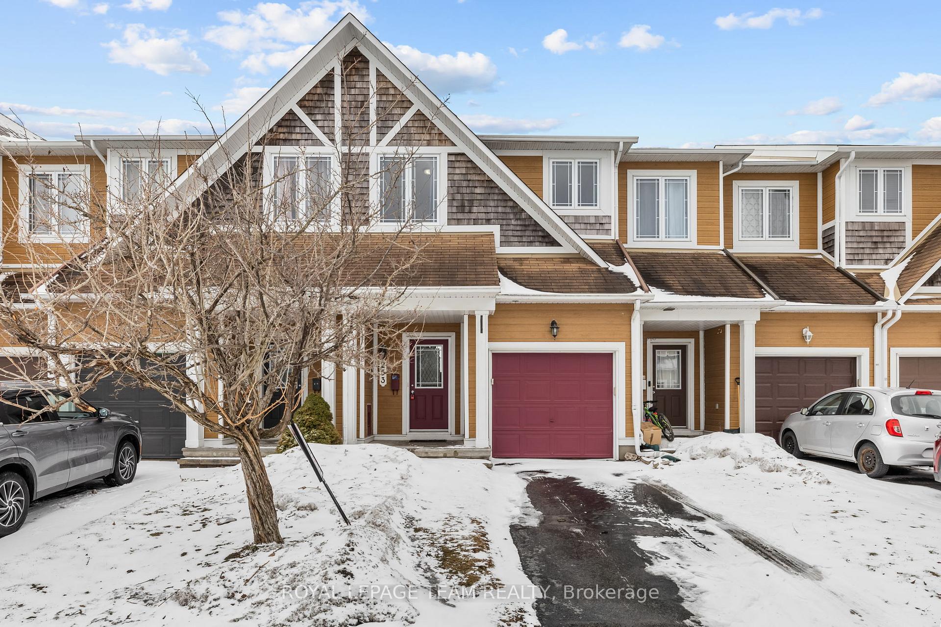 Photo 1 of 253 Catamount Court, Ottawa, Kanata - Emerald Meadows/Trailwest — HOMEH