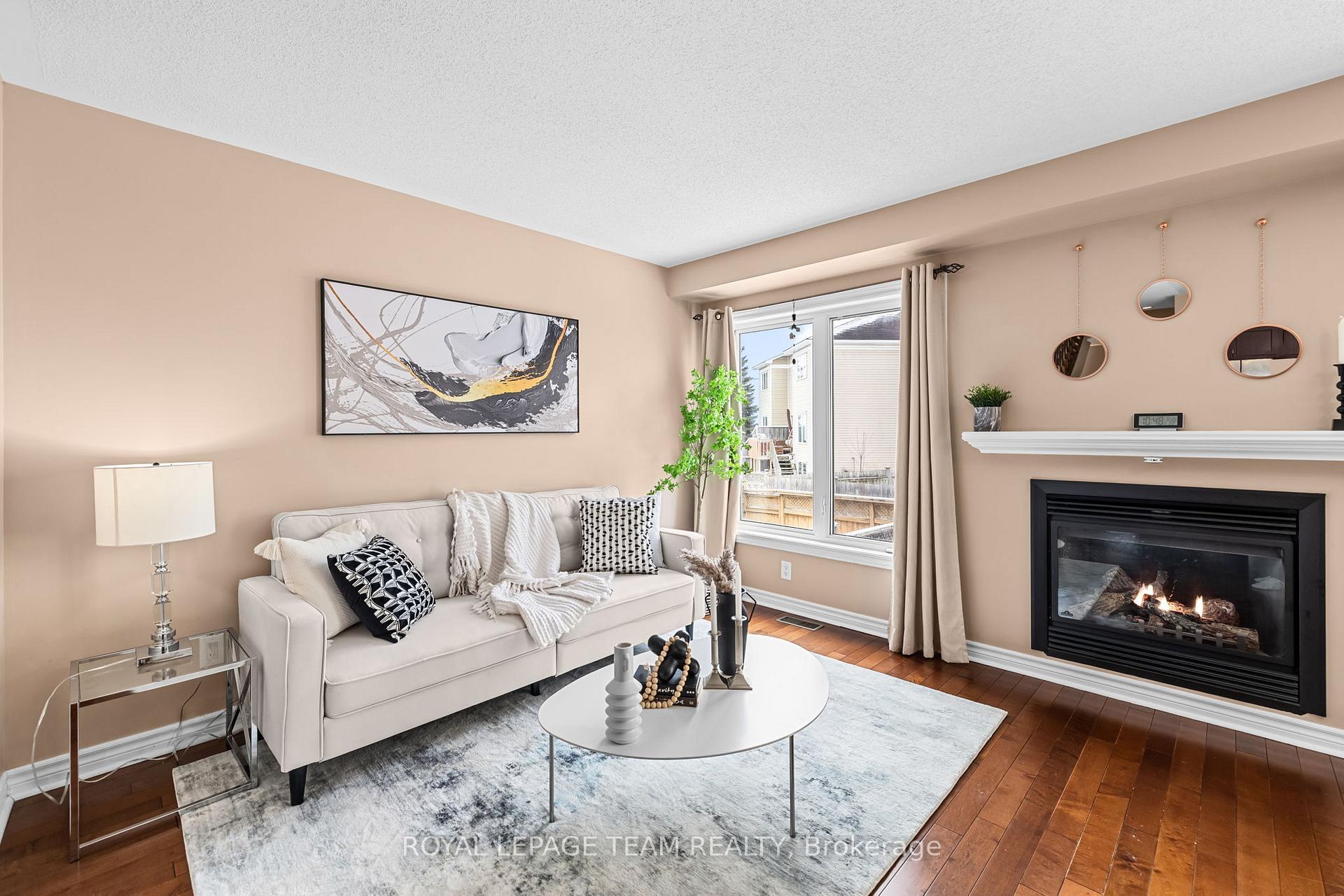 Photo 7 of 253 Catamount Court, Ottawa, Kanata - Emerald Meadows/Trailwest — HOMEH