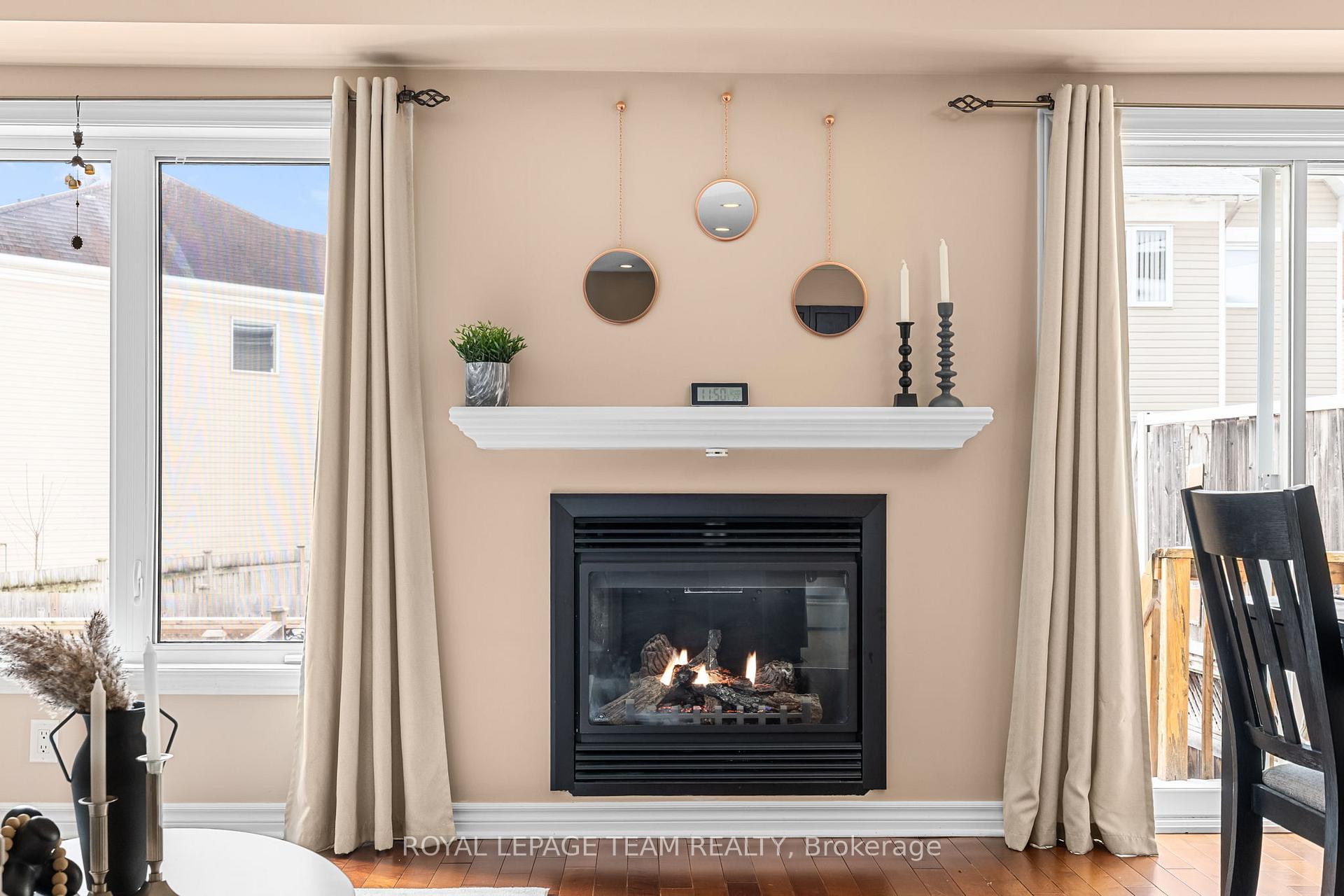 Photo 13 of 253 Catamount Court, Ottawa, Kanata - Emerald Meadows/Trailwest — HOMEH