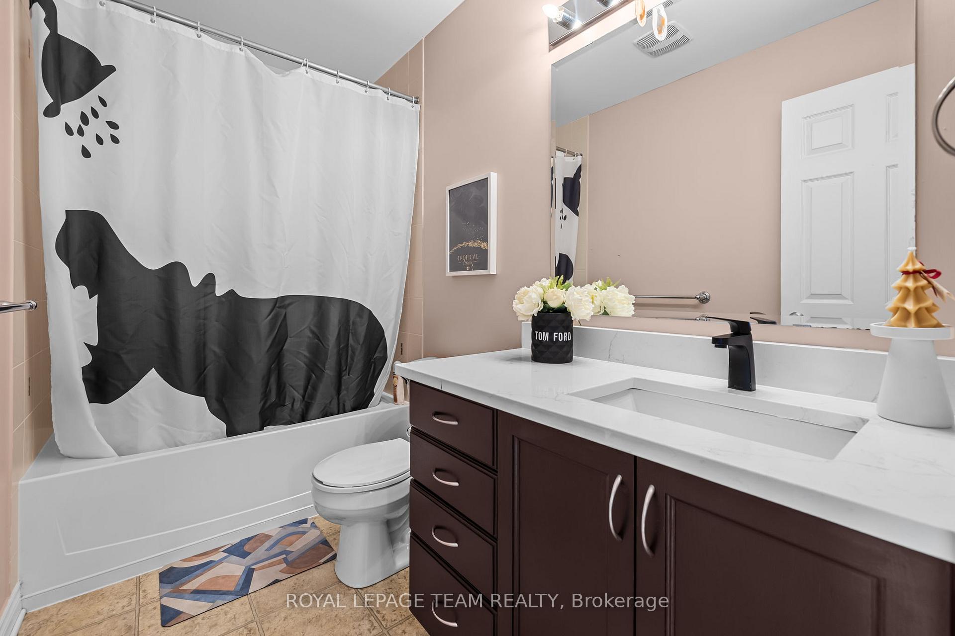 Photo 24 of 253 Catamount Court, Ottawa, Kanata - Emerald Meadows/Trailwest — HOMEH