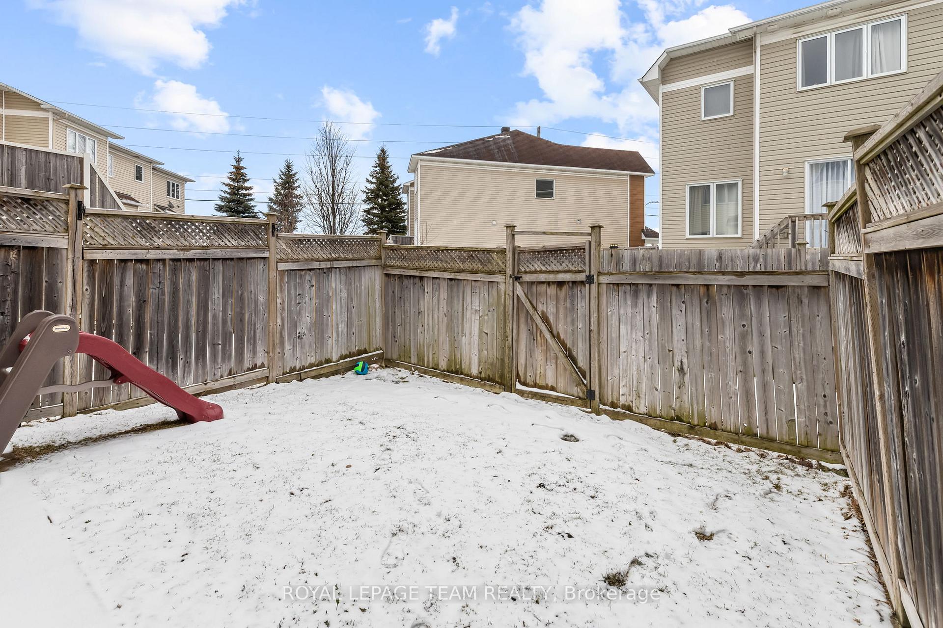 Photo 29 of 253 Catamount Court, Ottawa, Kanata - Emerald Meadows/Trailwest — HOMEH