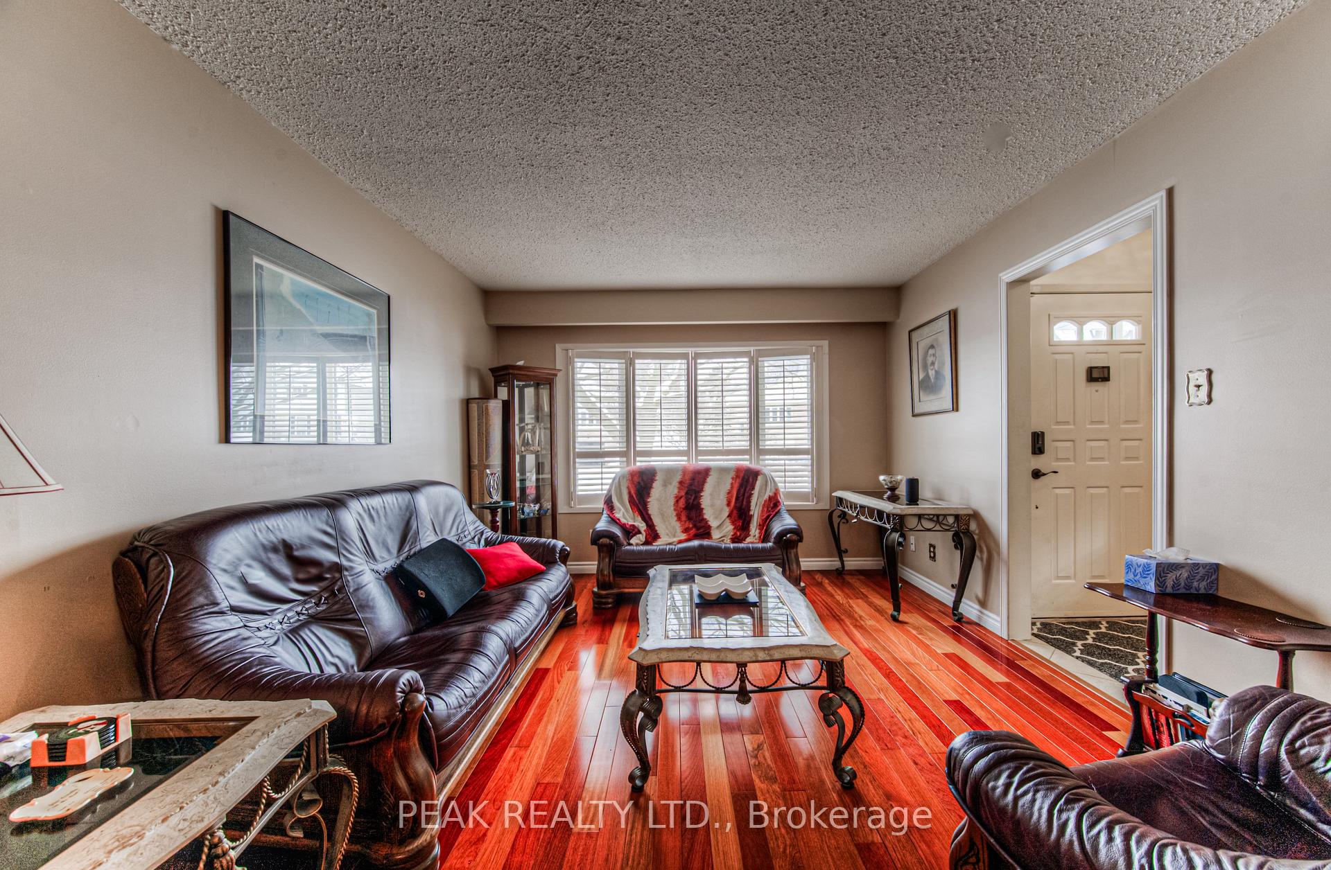 Photo 6 of 93 Uxbridge Crescent, Kitchener — HOMEH